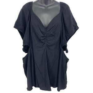 Torrid Plus Size Top Blouse 4 4X Black Ruched V-Neck Tunic Cut Out Side NWT New